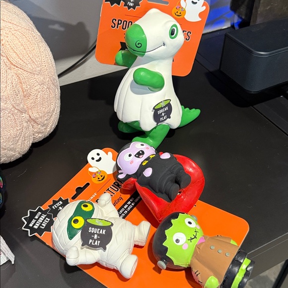 Halloween Squeak Toys Set. Soft latex. Not good for super chewers. - Picture 1 of 3